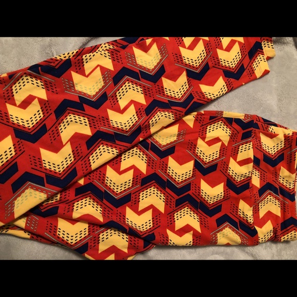 LuLaRoe Pants - TC LULAROE LEGGINGS